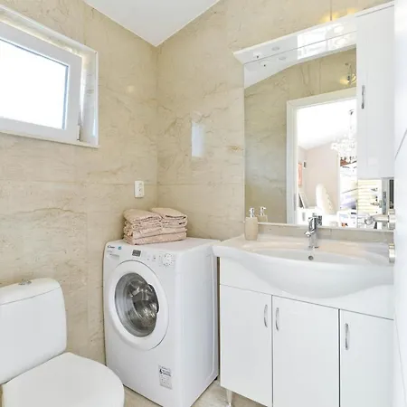 ヴィラ Hacienda Mia With Yacuzzi,bbq , Free Parking