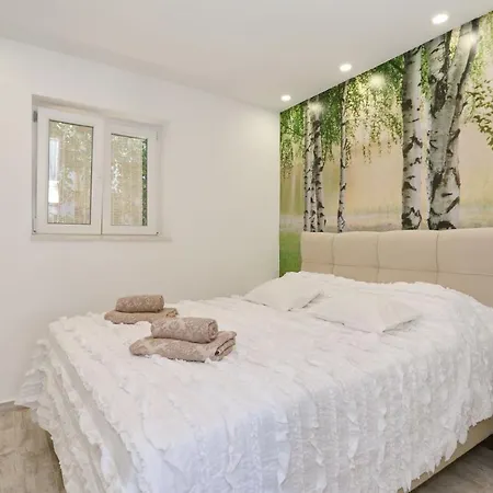 Hacienda Mia With Yacuzzi,bbq , Free Parking Zadar